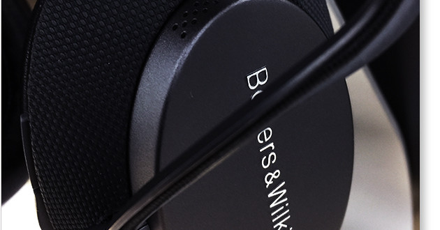 Bowers & Wilkins PX_4